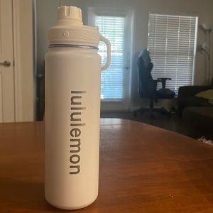 Lululemon Back to Life Water Bottle.